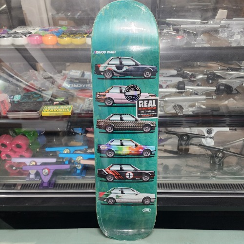Real skateboards deck 8.0 ISHOD customs TT Green background